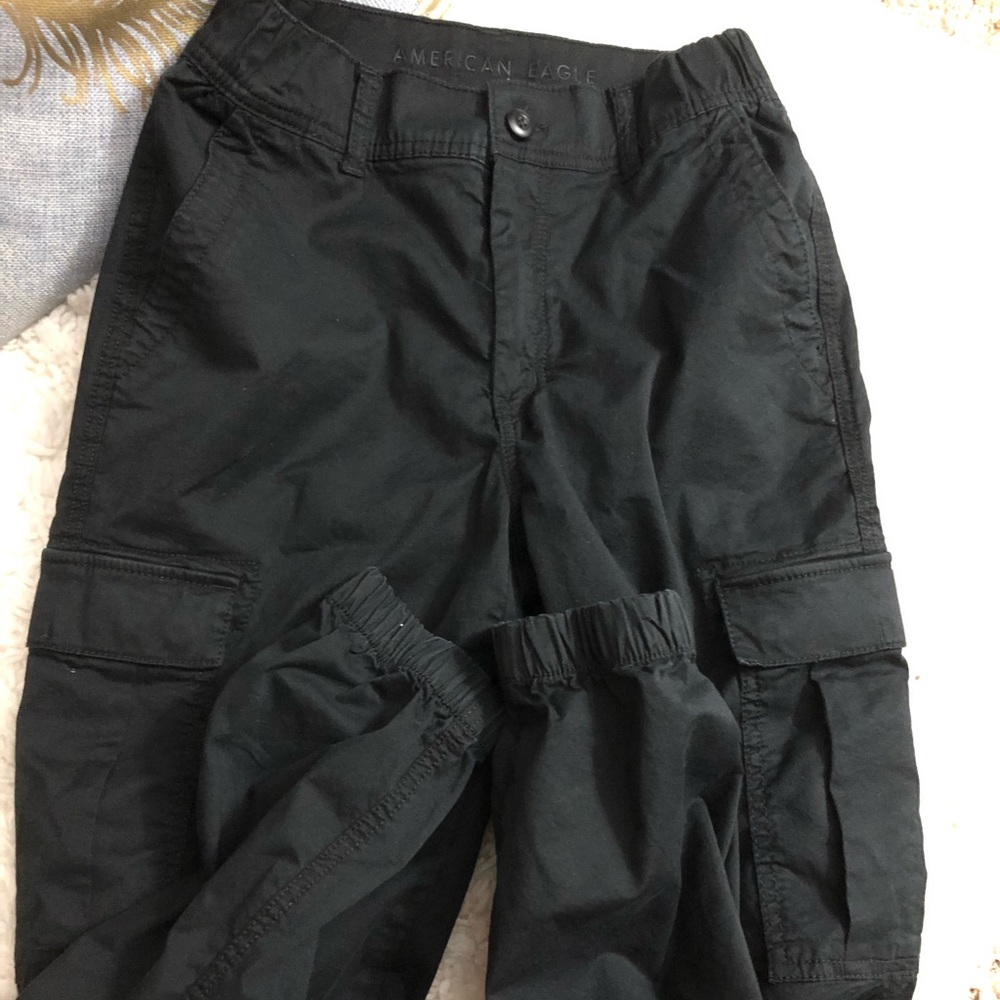 Black jogger cargo pants